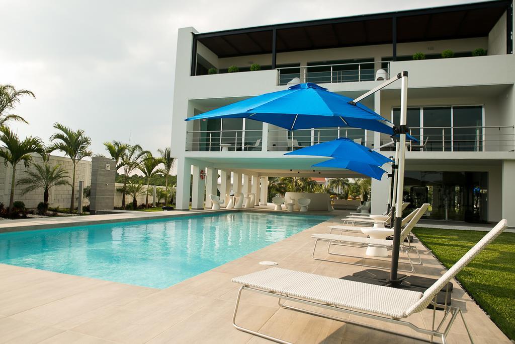 Hotel Aqua Spa & Resort Мартинес-де-ла-Торре Экстерьер фото